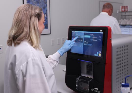 LuminexPLORE Lab